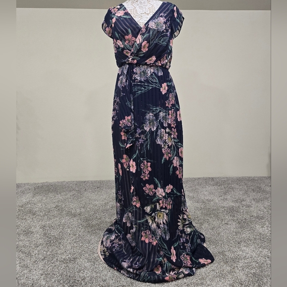 Kay Unger Ricarda Navy Floral Maxi Dress Sz 8 - Picture 4 of 15